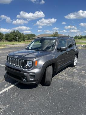 Black 2019 Jeep Renegade Latitude