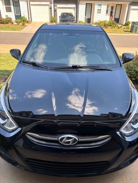 Black 2016 Hyundai Accent SE