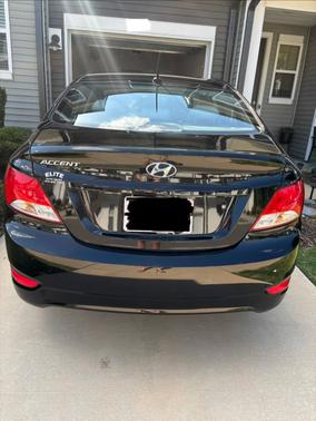 Black 2016 Hyundai Accent SE