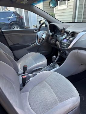 Black 2016 Hyundai Accent SE