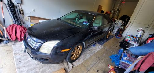 Black 2009 Ford Fusion SE