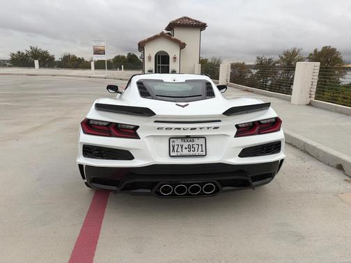 White 2026 Chevrolet Corvette Z06 w/1LZ