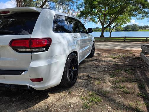 White 2018 Jeep Grand Cherokee Trackhawk