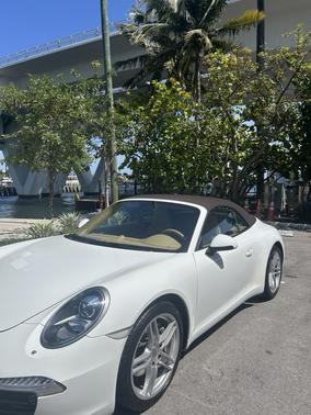 2014 Porsche 911 Carrera