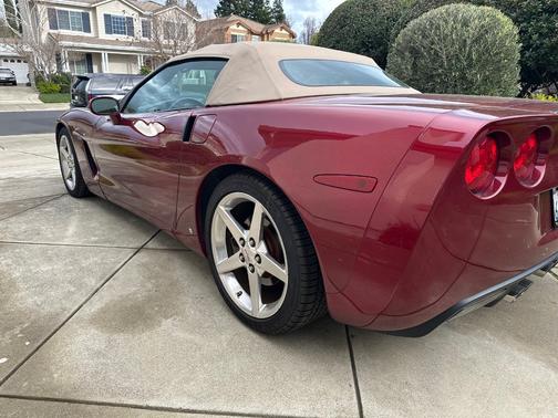 2006 Chevrolet Corvette Base