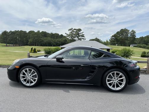 2021 Porsche 718 Cayman T