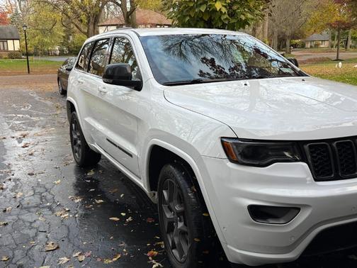 2021 Jeep Grand Cherokee 80th Anniversary