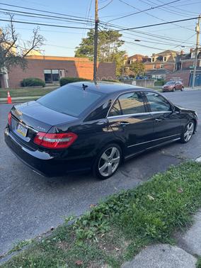 Black 2010 Mercedes-Benz E-Class E 350 4MATIC