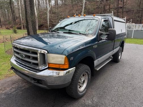 1999 Ford F-350 XLT