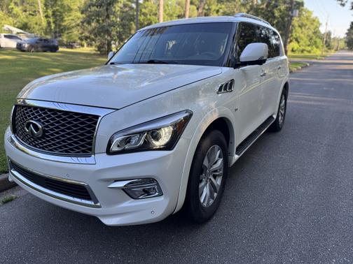 2017 INFINITI QX80 Base