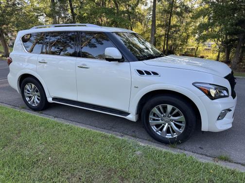 2017 INFINITI QX80 Base