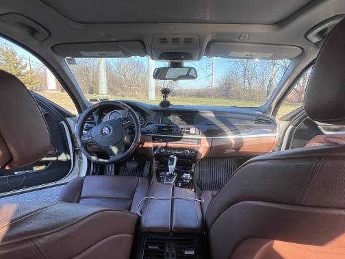 2012 BMW 528 i xDrive