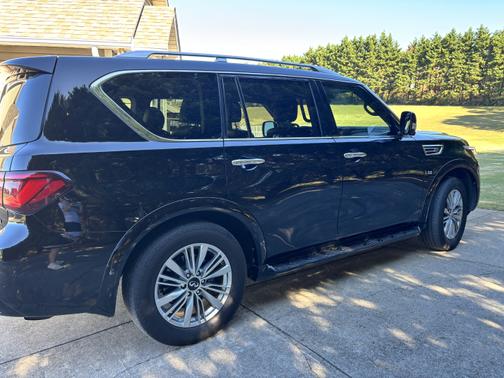 2020 INFINITI QX80 LUXE