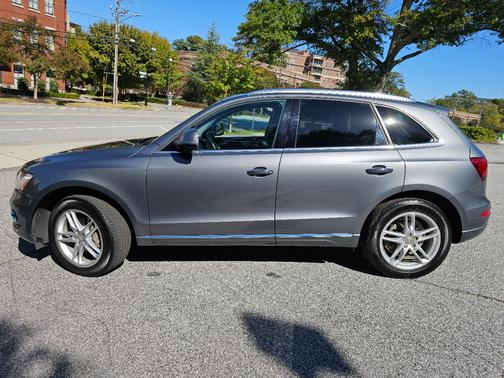 2015 Audi Q5 2.0T Premium Plus