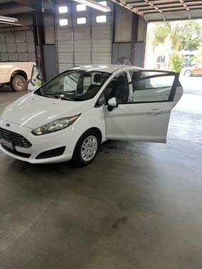 White 2018 Ford Fiesta S