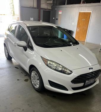 White 2018 Ford Fiesta S