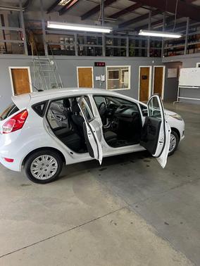 White 2018 Ford Fiesta S