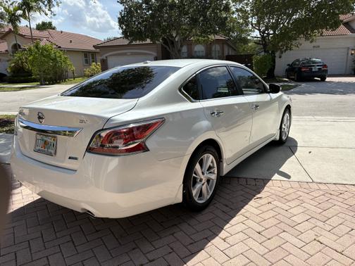 2014 Nissan Altima 2.5 SV