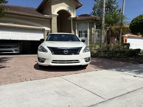 2014 Nissan Altima 2.5 SV