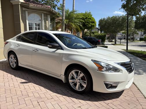 2014 Nissan Altima 2.5 SV