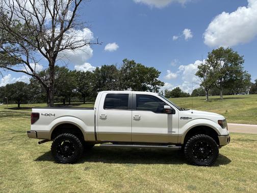 White 2012 Ford F-150 Lariat
