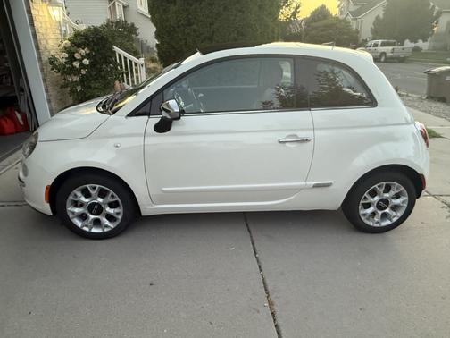 2017 FIAT 500 Lounge