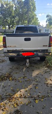 2004 GMC Sierra 2500 SLE H/D Crew Cab