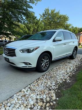 White 2015 INFINITI QX60 Base