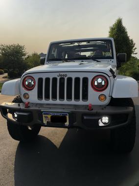 White 2016 Jeep Wrangler Unlimited Sahara