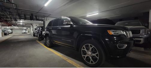 2020 Jeep Grand Cherokee Overland