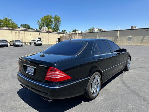 Black 2005 Mercedes-Benz S-Class S55 AMG