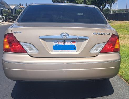 2001 Toyota Avalon XLS