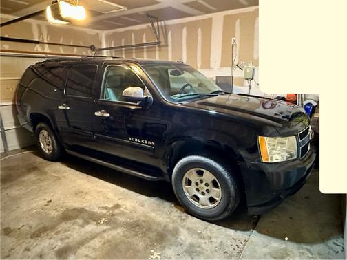 2011 Chevrolet Suburban 1500 LT