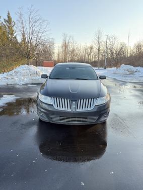 2010 Lincoln MKS Base