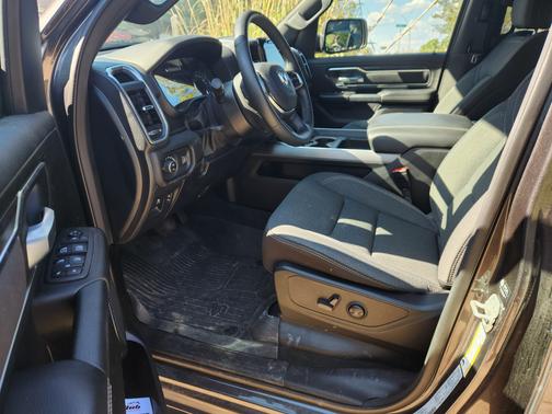 2024 RAM 1500 Big Horn