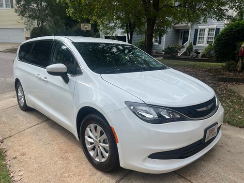 2017 Chrysler Pacifica Touring