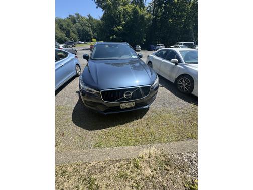 2018 Volvo XC60 T5 Momentum