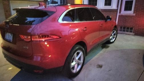 2019 Jaguar F-PACE 25t Premium
