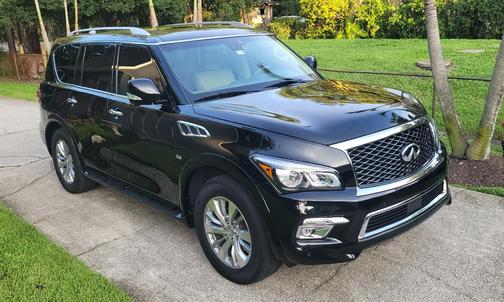 Black 2017 INFINITI QX80 Base