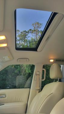 Black 2017 INFINITI QX80 Base