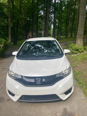 White 2016 Honda Fit LX