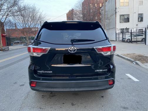 2016 Toyota Highlander Limited