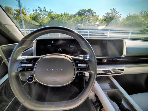 2023 Hyundai IONIQ 6 SEL