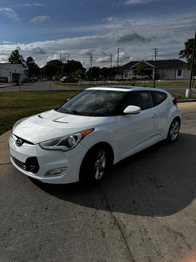 White 2014 Hyundai Veloster Base