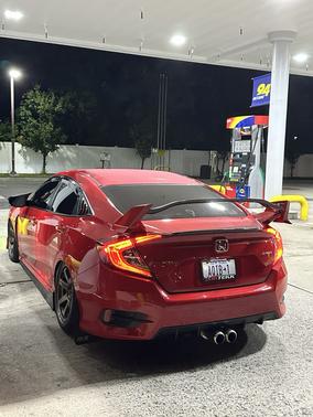 Red 2019 Honda Civic Sport