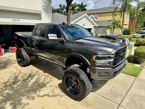 2020 RAM 2500 Laramie
