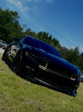 Black 2016 Ford Mustang GT