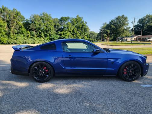 2012 Ford Mustang GT Premium