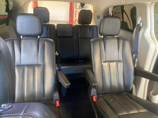 2015 Chrysler Town & Country Touring