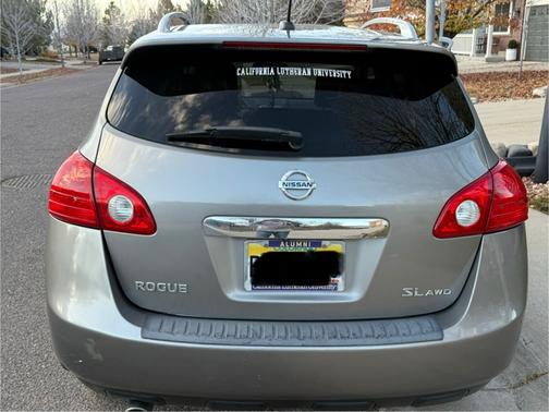 2011 Nissan Rogue SV